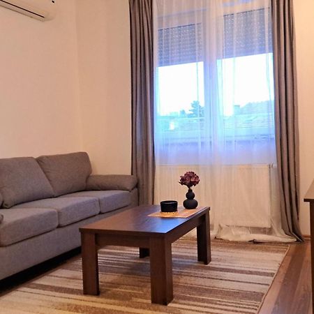 Lera Apartment-Free Public Parking Nearby Zagreb Ngoại thất bức ảnh