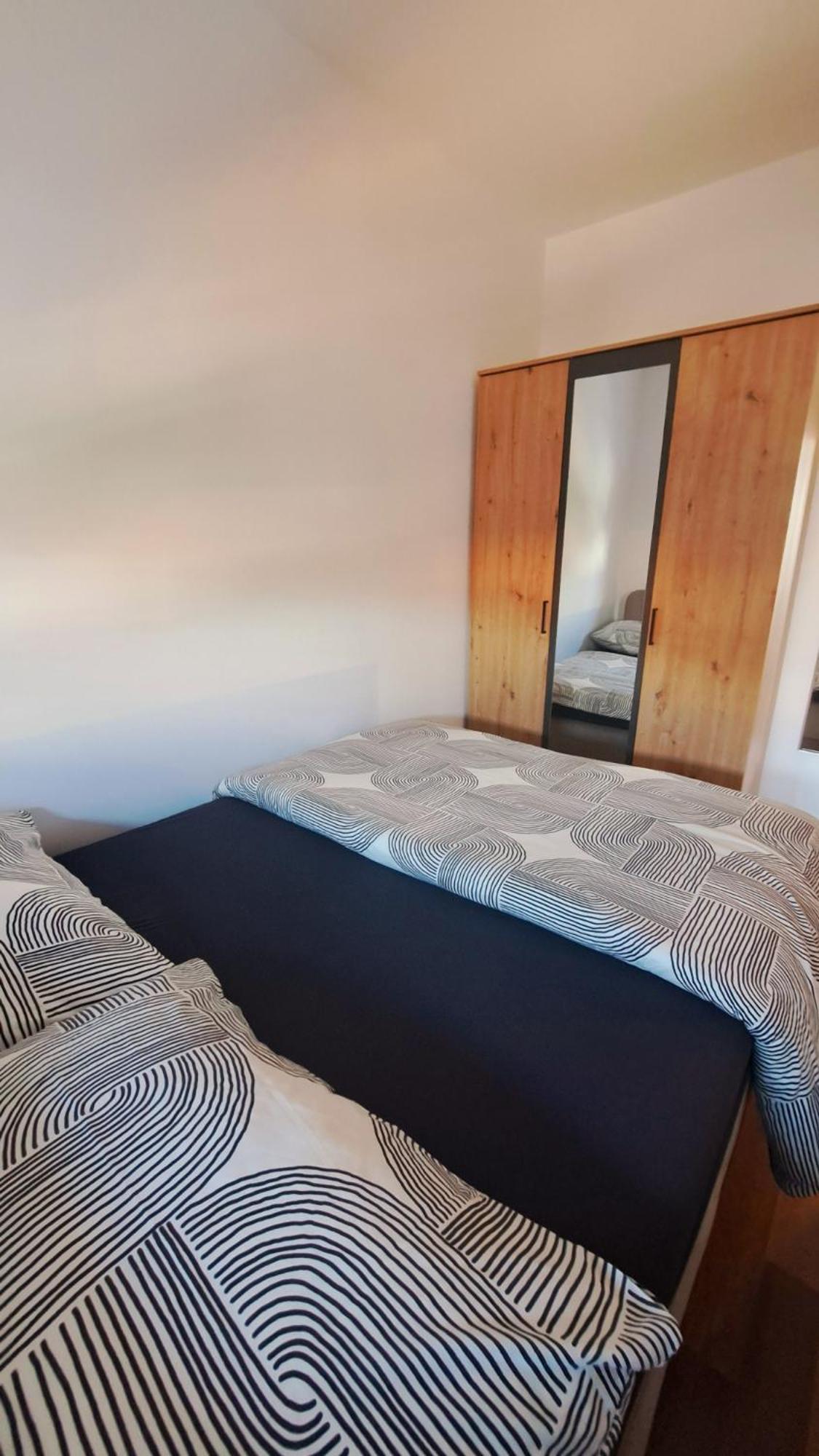 Lera Apartment-Free Public Parking Nearby Zagreb Ngoại thất bức ảnh